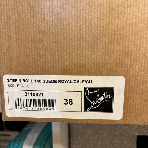 New CHRISTIAN LOUBOUTIN Suede Step N Roll - Picture 9 of 12